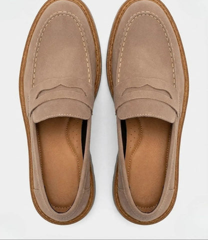 Mocassim Penny Loafer Camurça