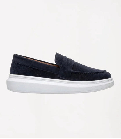 Mocassim Penny Loafer em Camurça
